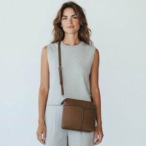 ILI RFID Leather Crossbody